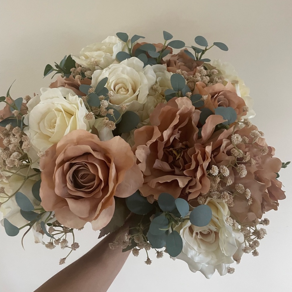 bridesmaid bouquet
